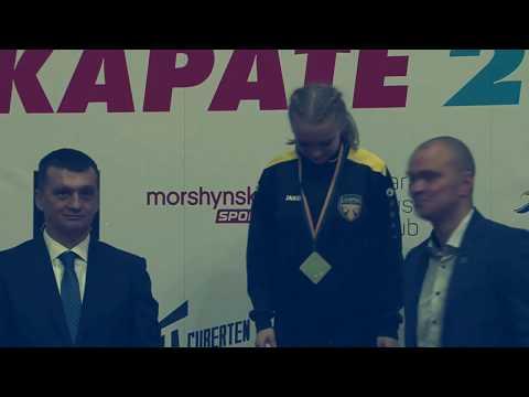 Preview image for the video "Аліна Карпишина - фінал Чемпіоната України з карате 2019".